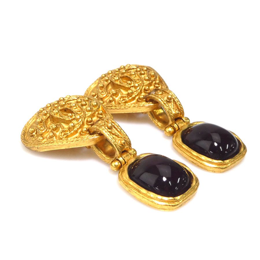 Chanel Earrings CC Logo — view 2