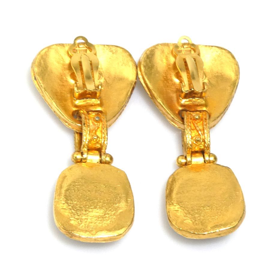 Chanel Earrings CC Logo — view 4
