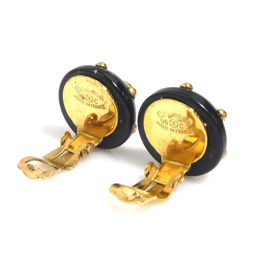 Chanel Earrings CC Logo — view 4
