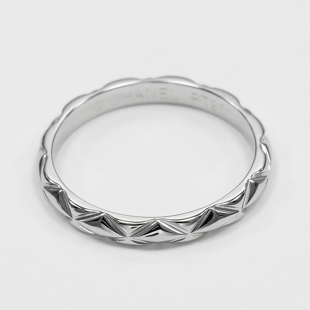 Chanel Quilted Small Platinum Ring — view 8