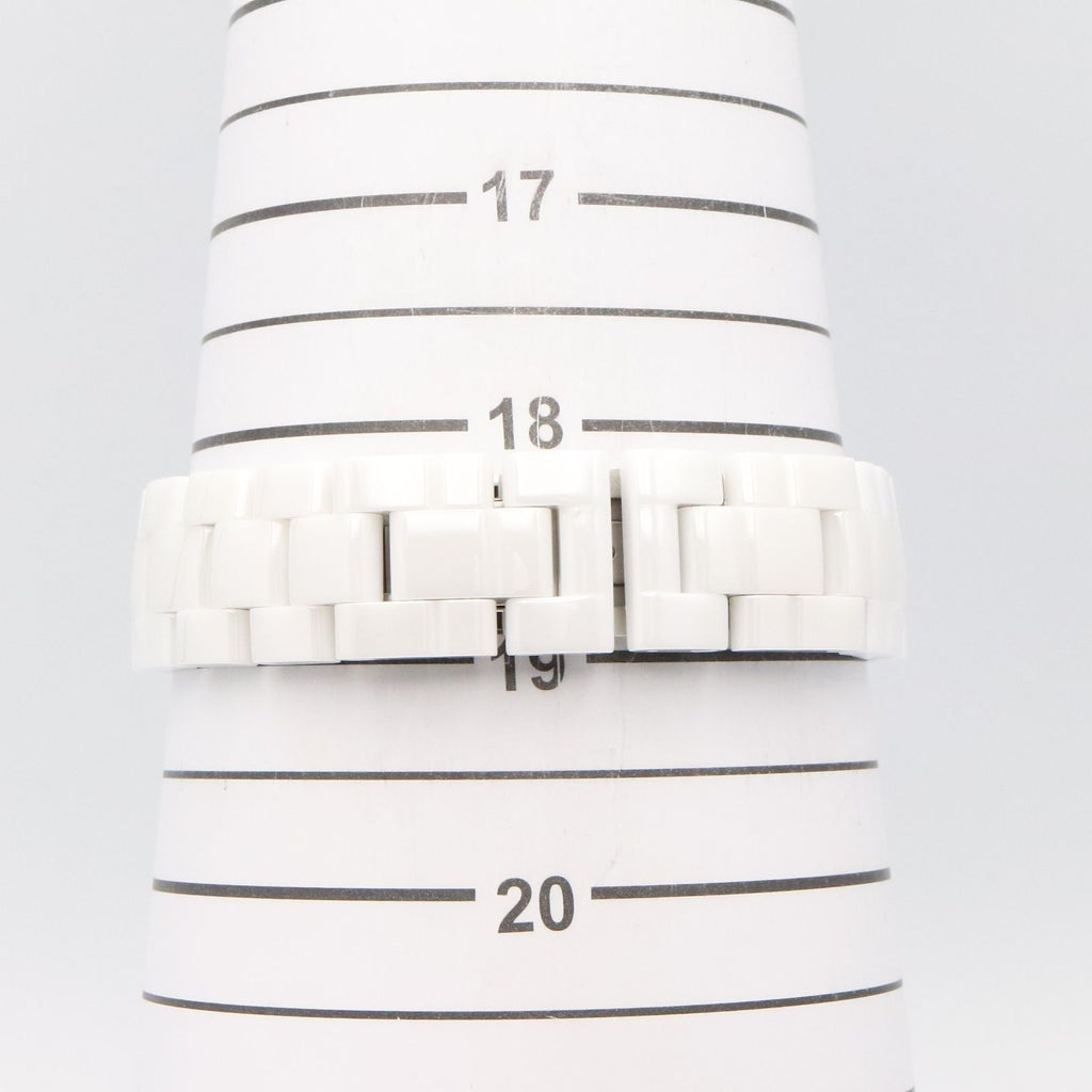 Chanel Watch Bezel Diamond White Ceramic — view 8