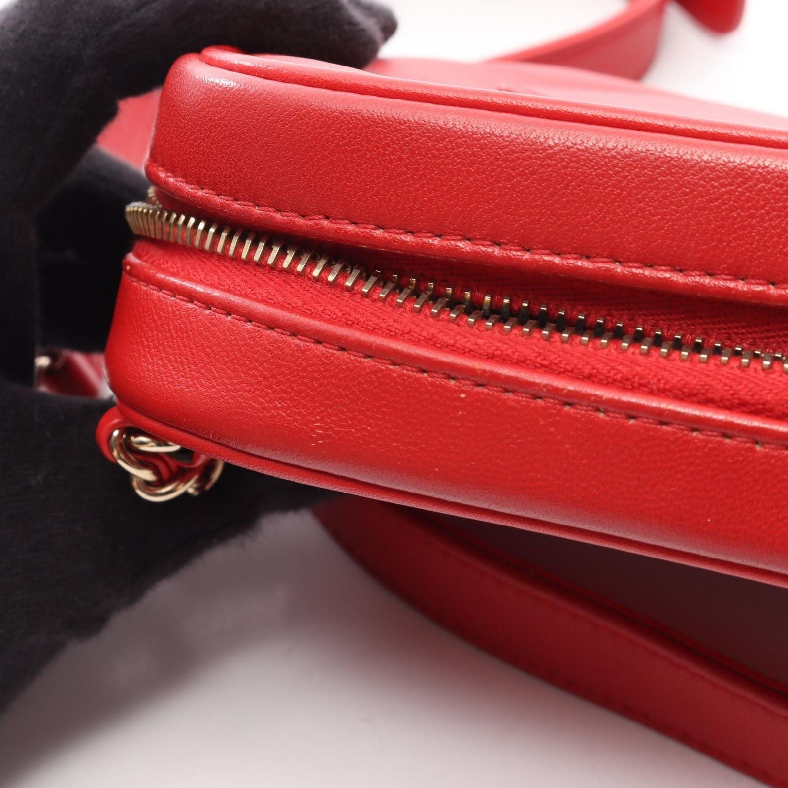 Chanel Waist Bag CC Logo Chain Red Leather — view 8