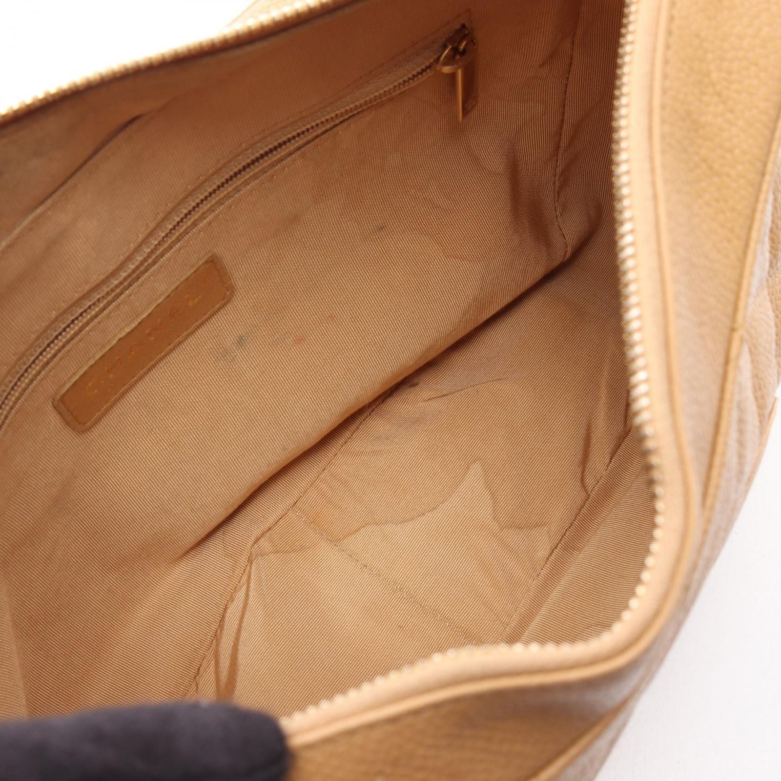 Chanel Shoulder Bag Quilted Beige Calf CC Logo — view 7