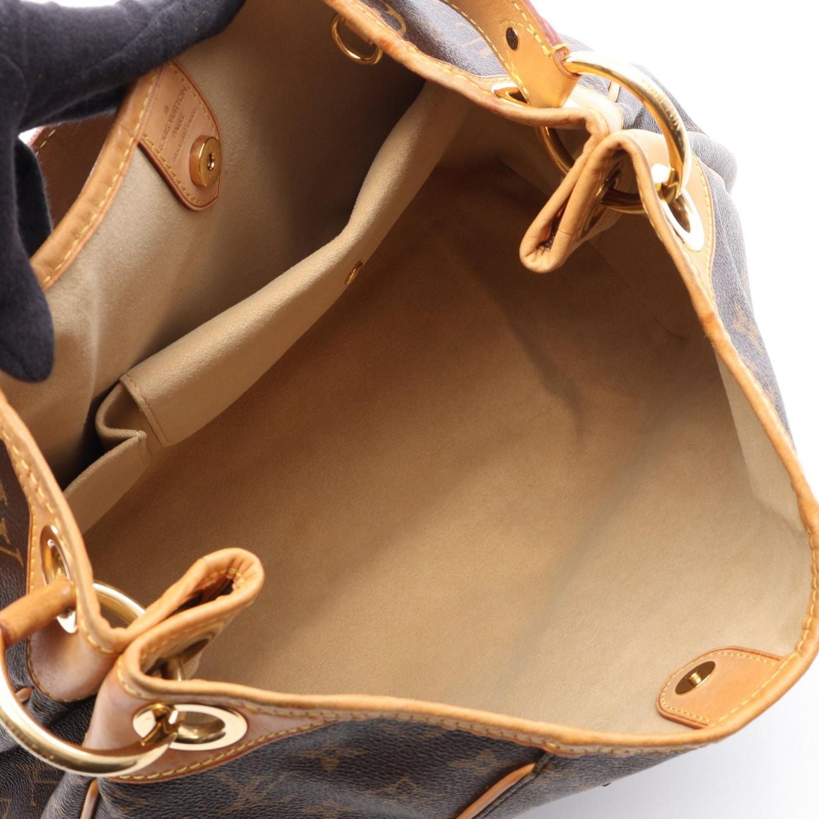 Louis Vuitton Shoulder Bag Galleria PM Canvas Leather — view 3