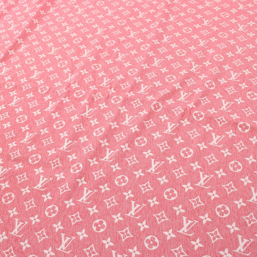 Louis Vuitton Shawl Monogram Tee Chateau Silk — view 4