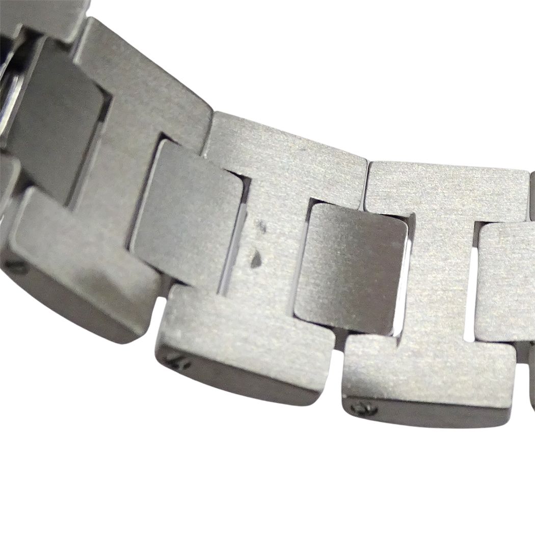 Cartier Watch Pasha Power Reserve GMT Date Automatic Winding at Stainless Steel — view 9