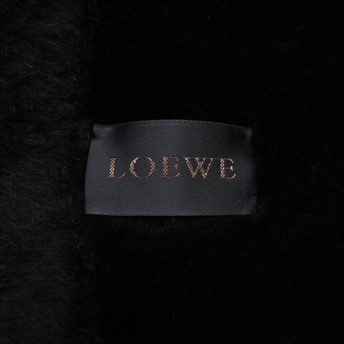 Loewe Shearling Long 38 Ring — view 6