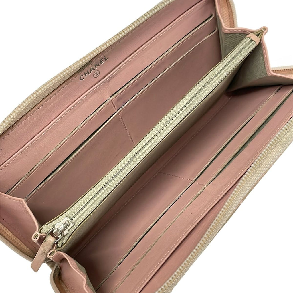 Chanel Wallet Light Pink CC Logo Zip Around — view 3