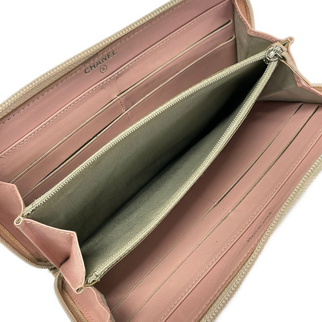 Chanel Wallet Light Pink CC Logo Zip Around — view 4