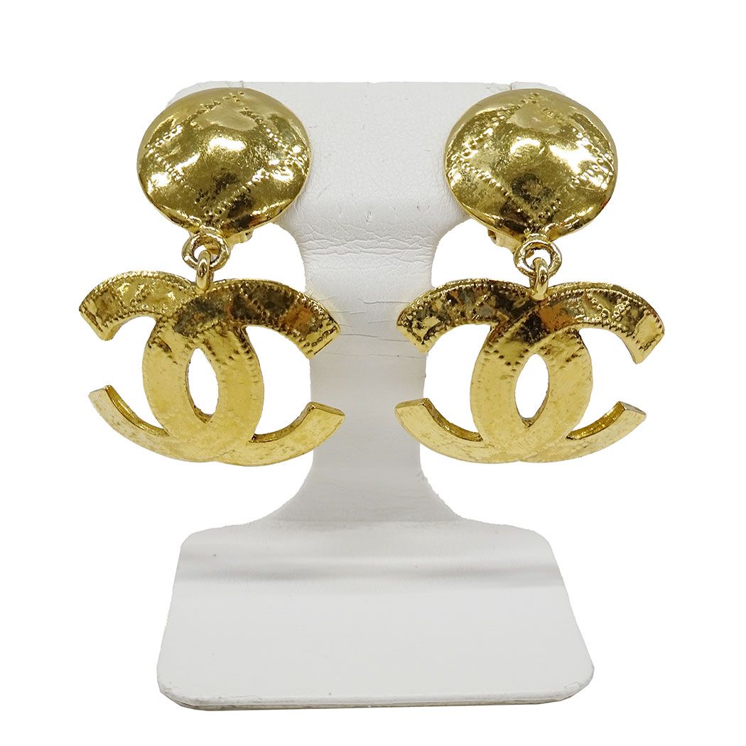 Chanel Earrings Gold Large Presence CC Logo 94 — view 4