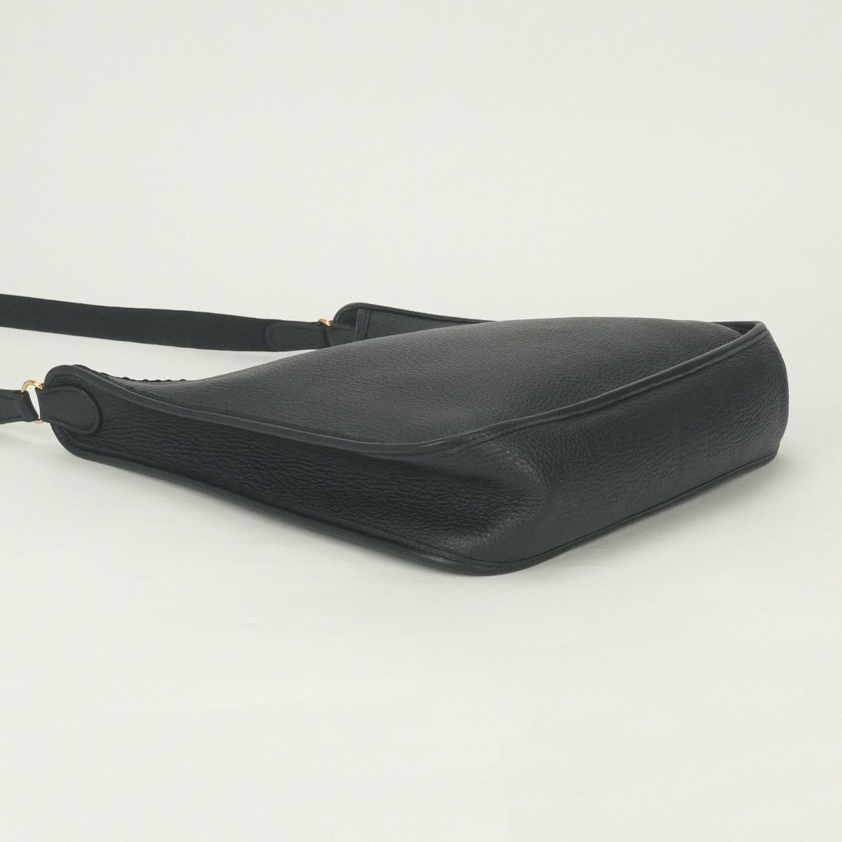 Hermes Vespa PM Shoulder Bag Togo Noir Black Gold — view 6