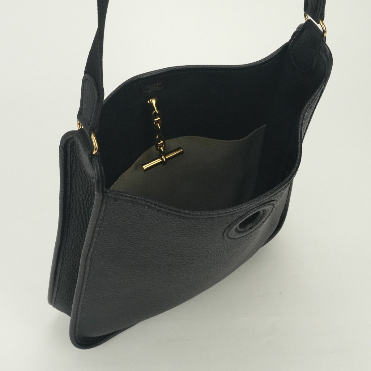 Hermes Vespa PM Shoulder Bag Togo Noir Black Gold — view 9