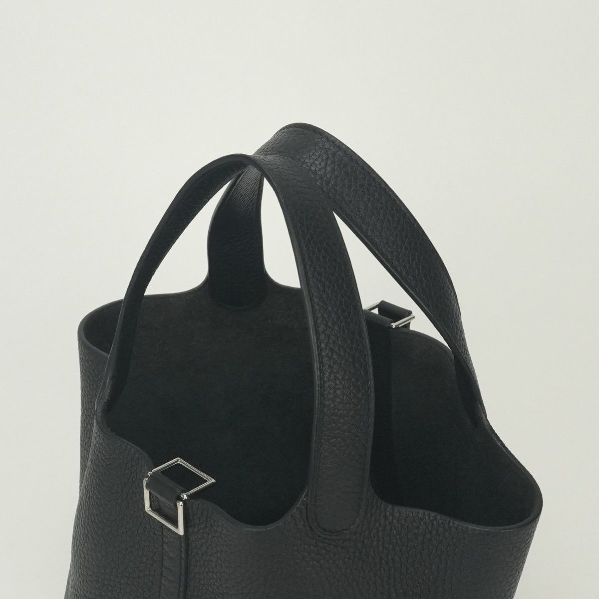 Hermes Picotin Lock PM 18 Tote Taurillon Clemence Noir Black Silver — view 4