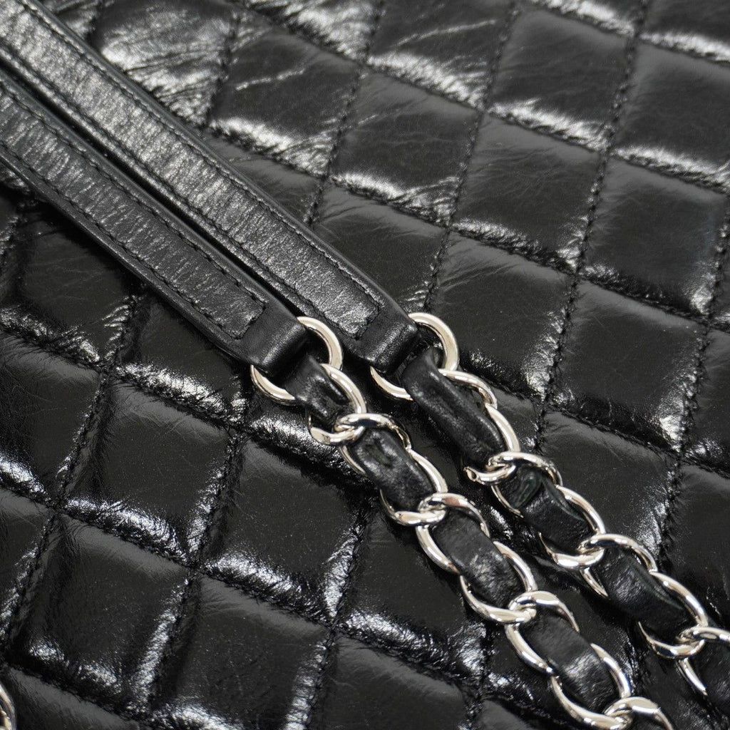 Chanel Chain Tote Quilted Calf Black Silver — view 9