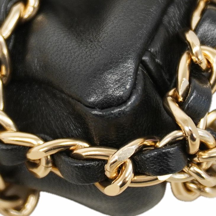 Chanel Shoulder Bag Lambskin Black Champagne Gold — view 6