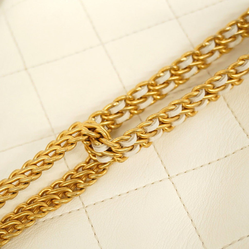 Chanel Shoulder Bag Quilted Leather White Gold — view 8