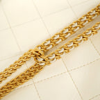 Chanel Shoulder Bag Quilted Leather White Gold — view 8