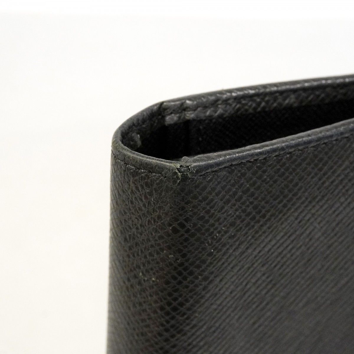 Louis Vuitton Wallet Taiga Portefeuille Brazza Ardoise — view 6