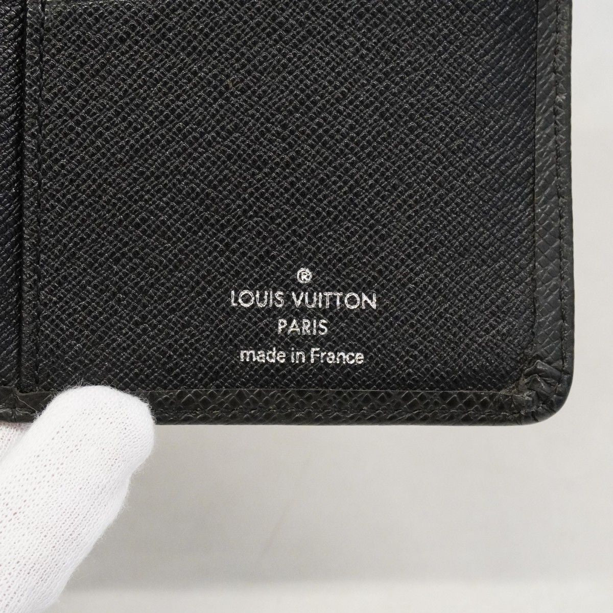 Louis Vuitton Wallet Taiga Portefeuille Brazza Ardoise — view 5