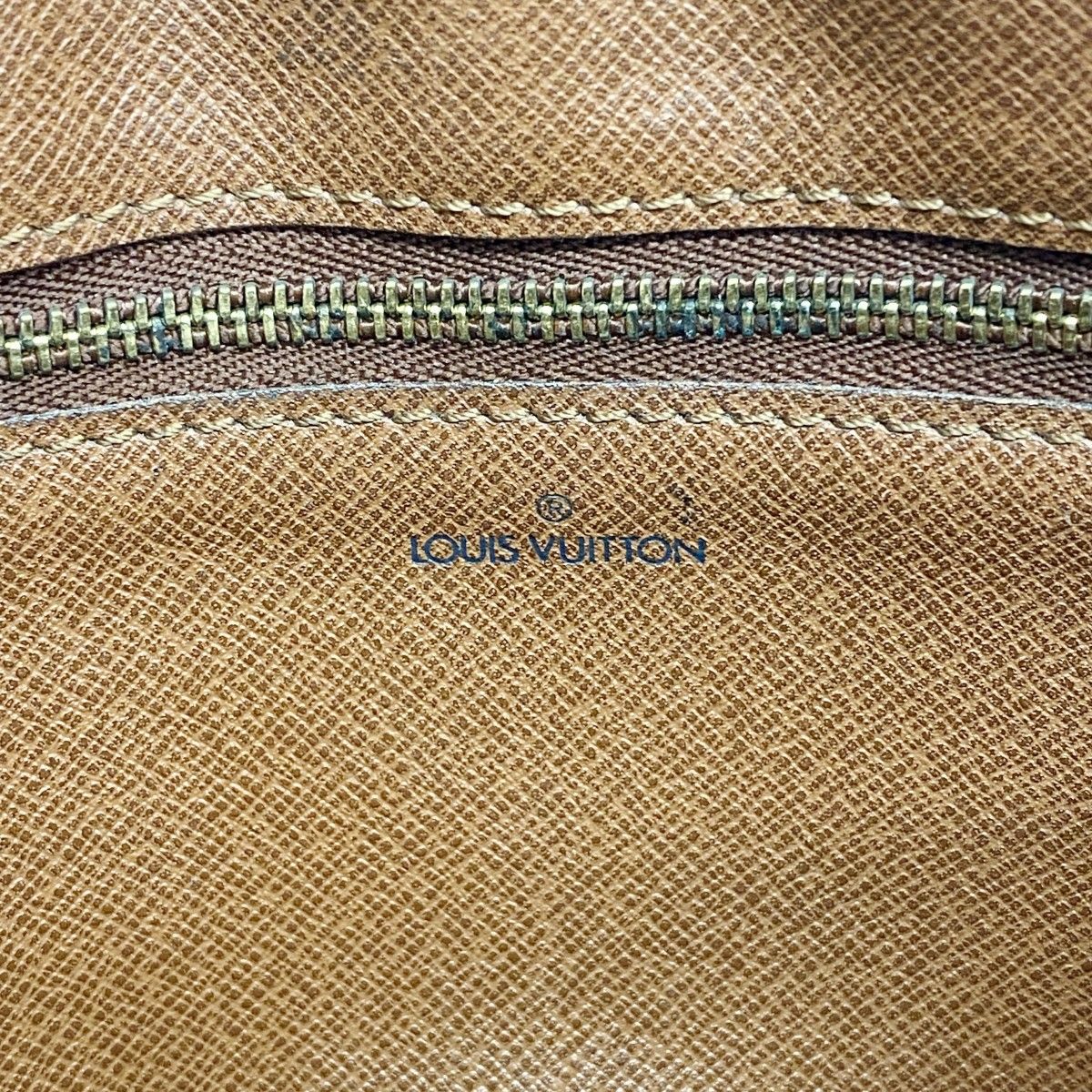 Louis Vuitton Shoulder Bag Epi Trocadero 24 Kenya Brown — view 5