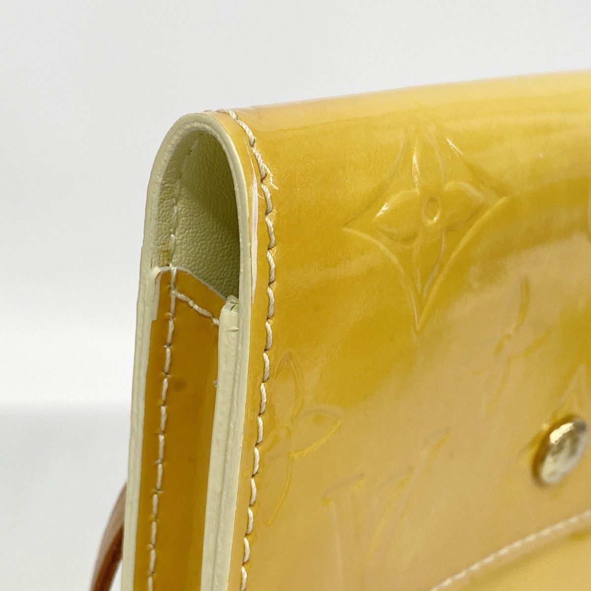 Louis Vuitton Shoulder Bag Vernis Kenmare Lime Yellow — view 8