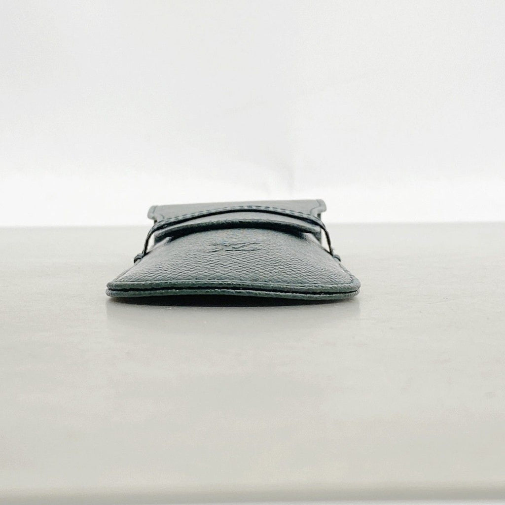 Louis Vuitton Pen Case Taiga Etuistilo Epi — view 3