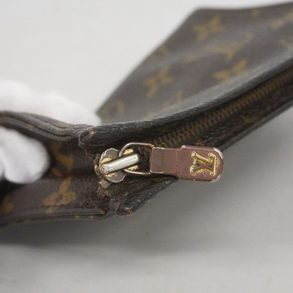 Louis Vuitton Pouch Monogram Toilette 15 Brown — view 9