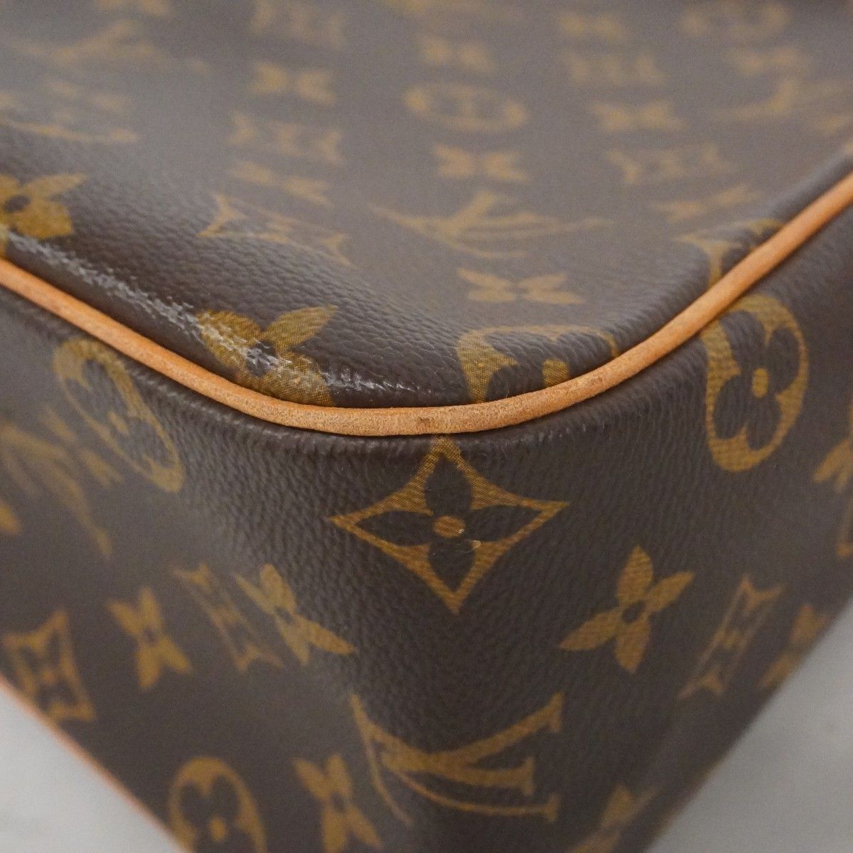 Louis Vuitton Shoulder Bag Monogram Viva Cite GM Brown — view 6