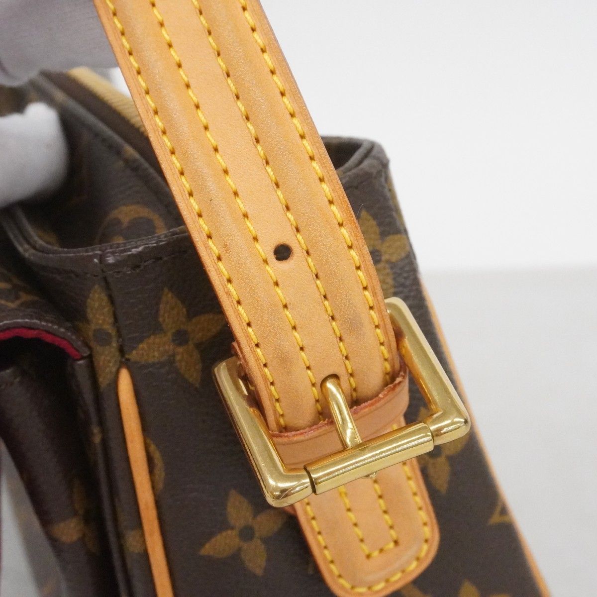 Louis Vuitton Shoulder Bag Monogram Viva Cite MM Brown — view 9
