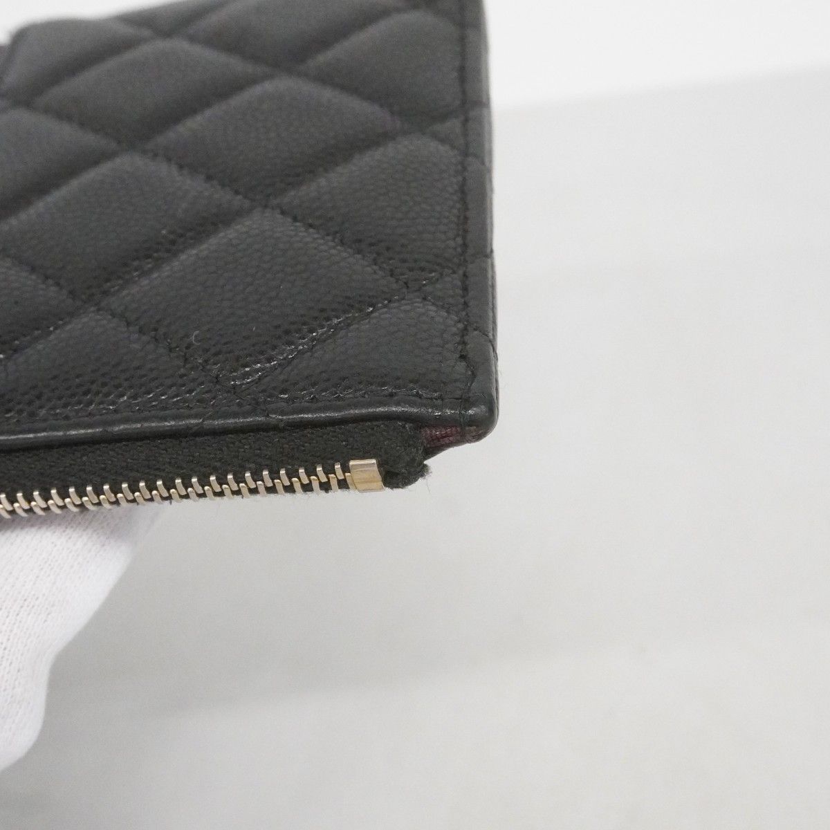 Chanel Wallet Quilted Caviar Leather Black Gold — view 7