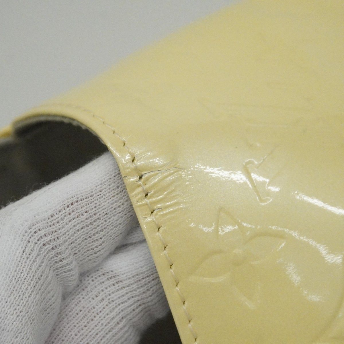 Louis Vuitton Handbag Vernis Maple Drive Loulou — view 7