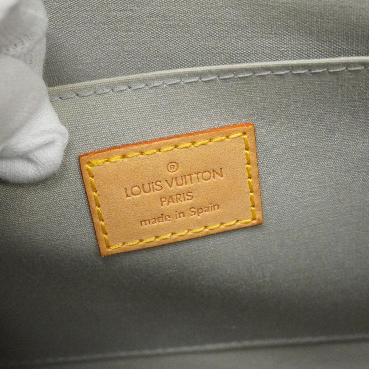 Louis Vuitton Handbag Vernis Maple Drive Loulou — view 5