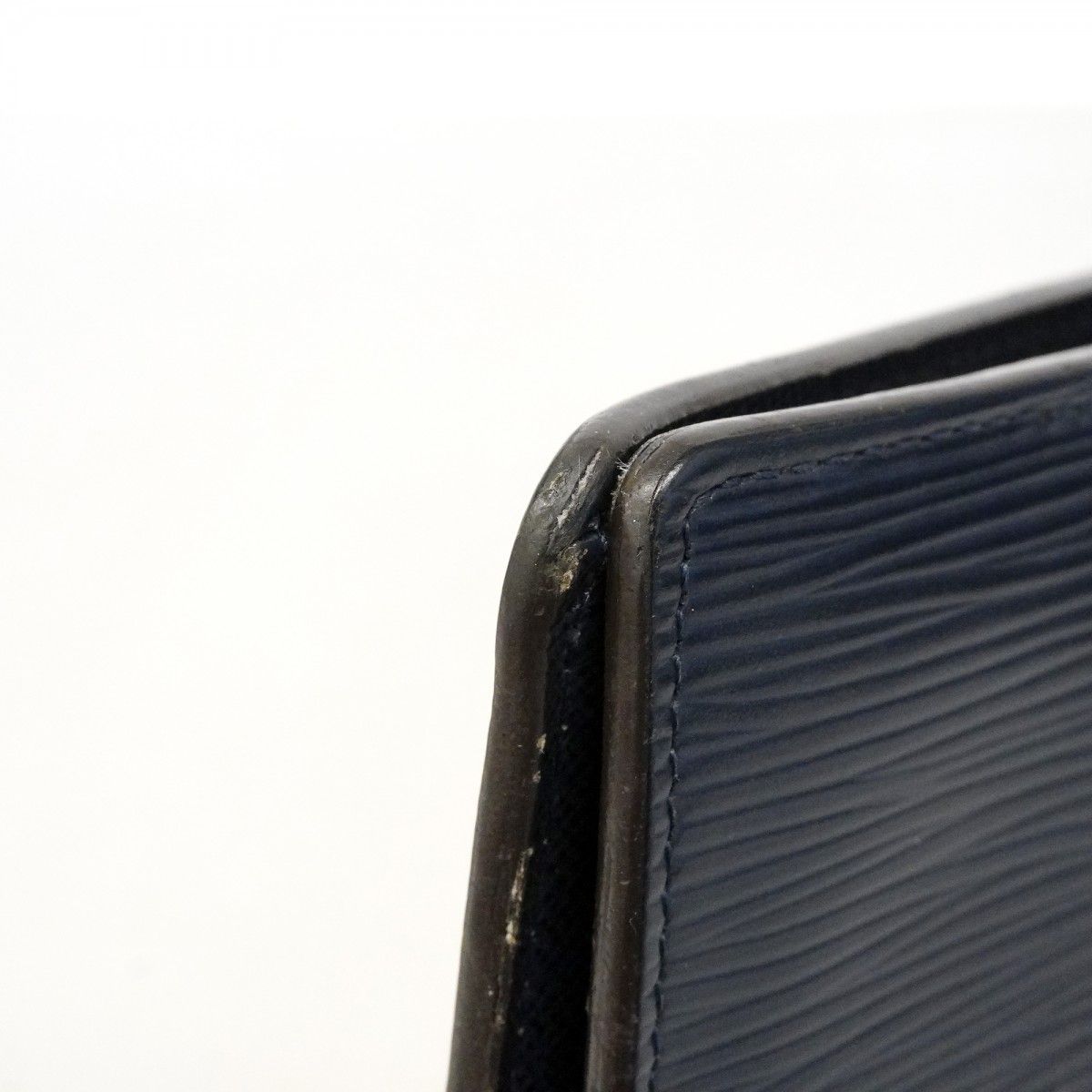 Louis Vuitton Wallet Epi Portefeuille Brazza Blue Celeste — view 8
