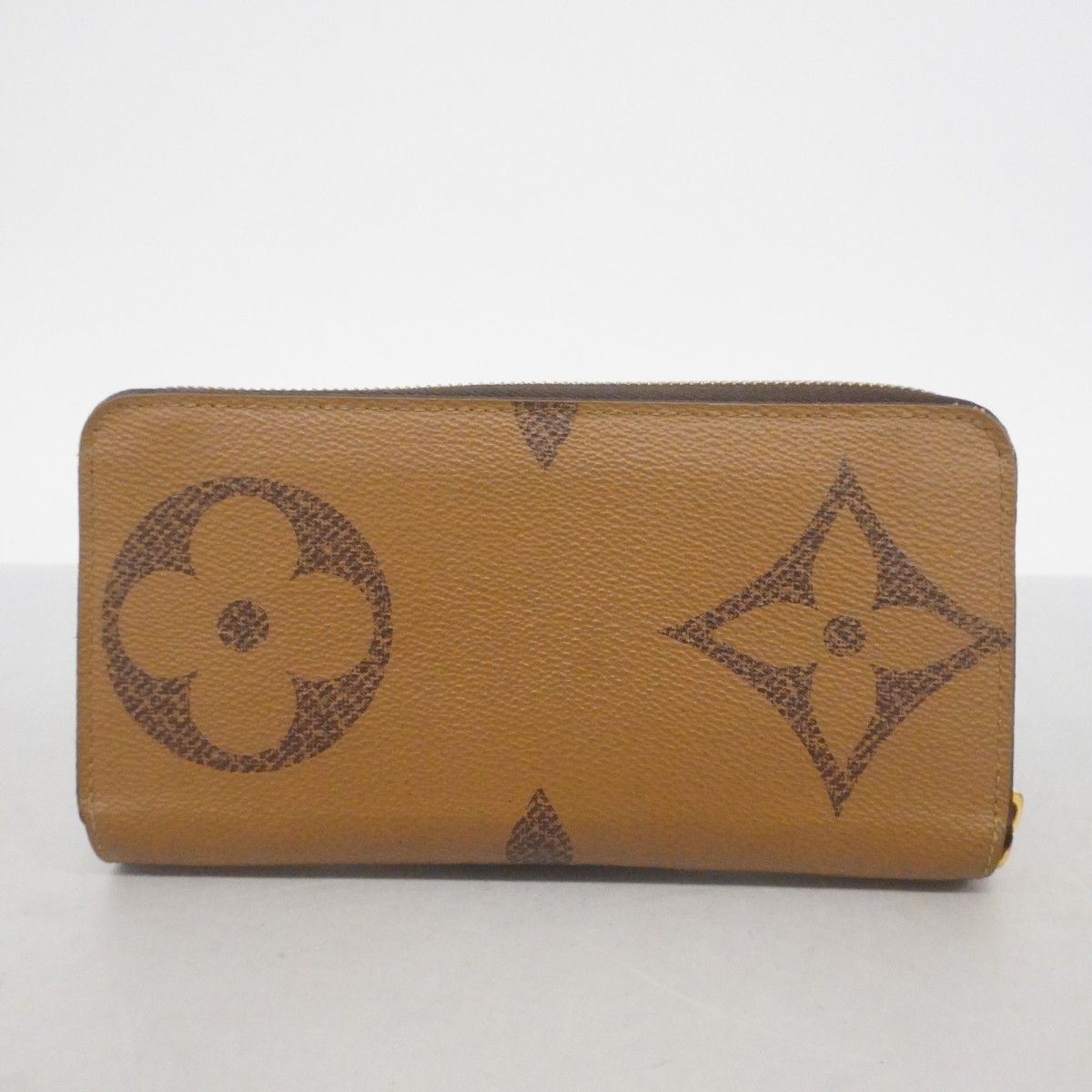 Louis Vuitton Wallet Monogram Giant Reverse Zippy Brown — view 9