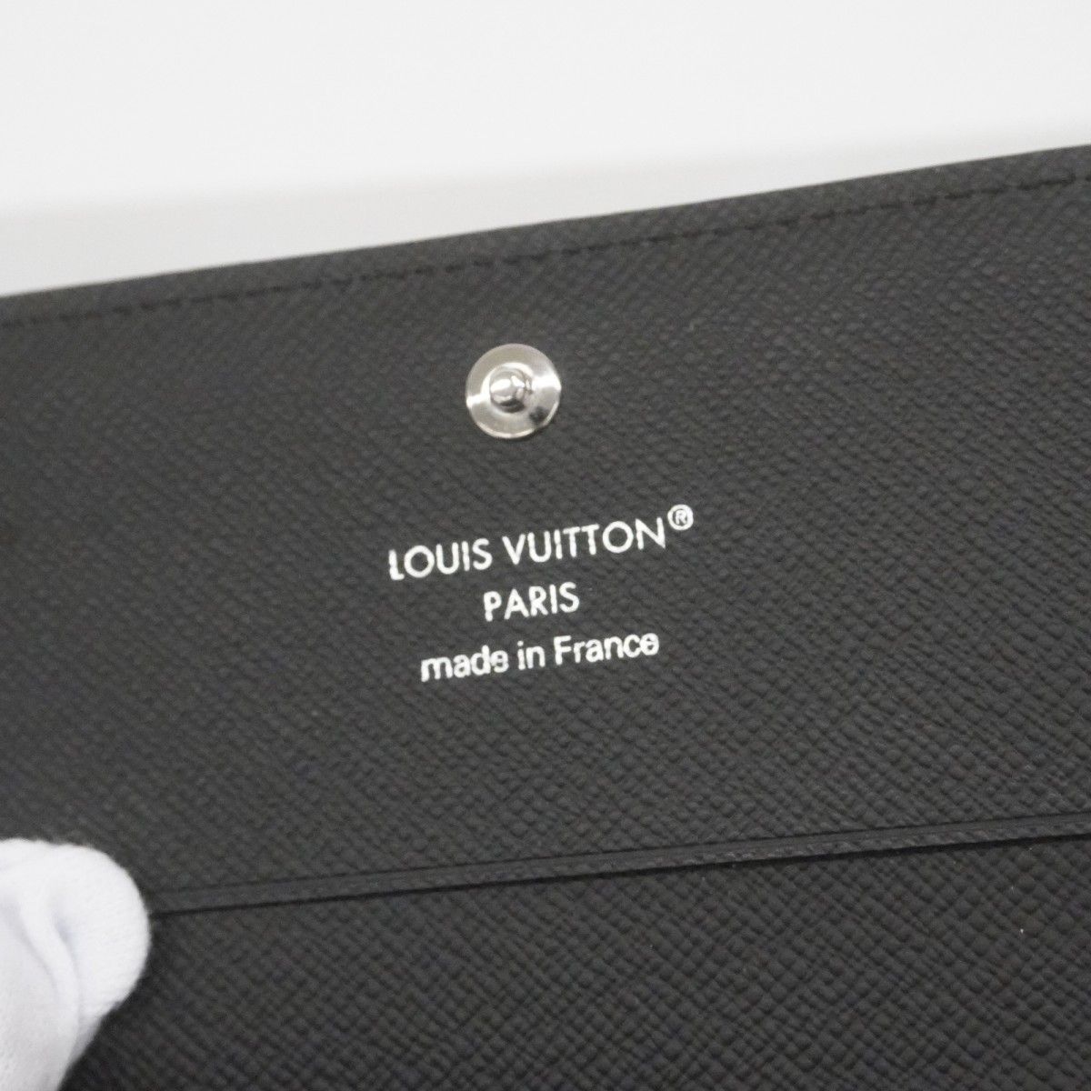 Louis Vuitton Business Card Holder Monogram Eclipse Black — view 4