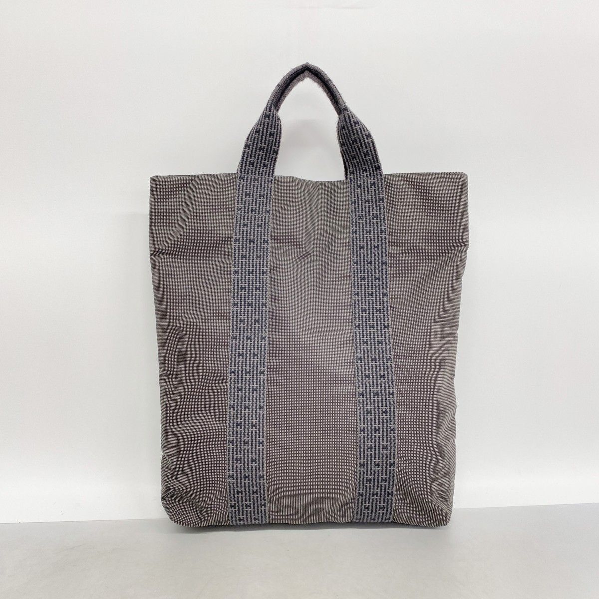 Hermes Tote Her Line Cabas Canvas Gray Silver — view 9