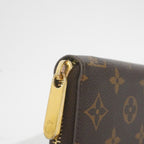 Louis Vuitton Wallet Monogram Zippy Brown — view 8