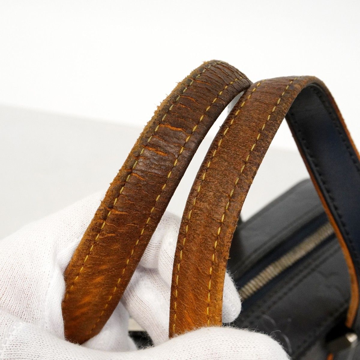 Louis Vuitton Handbag Monogram Matt Shelton Blue — view 6