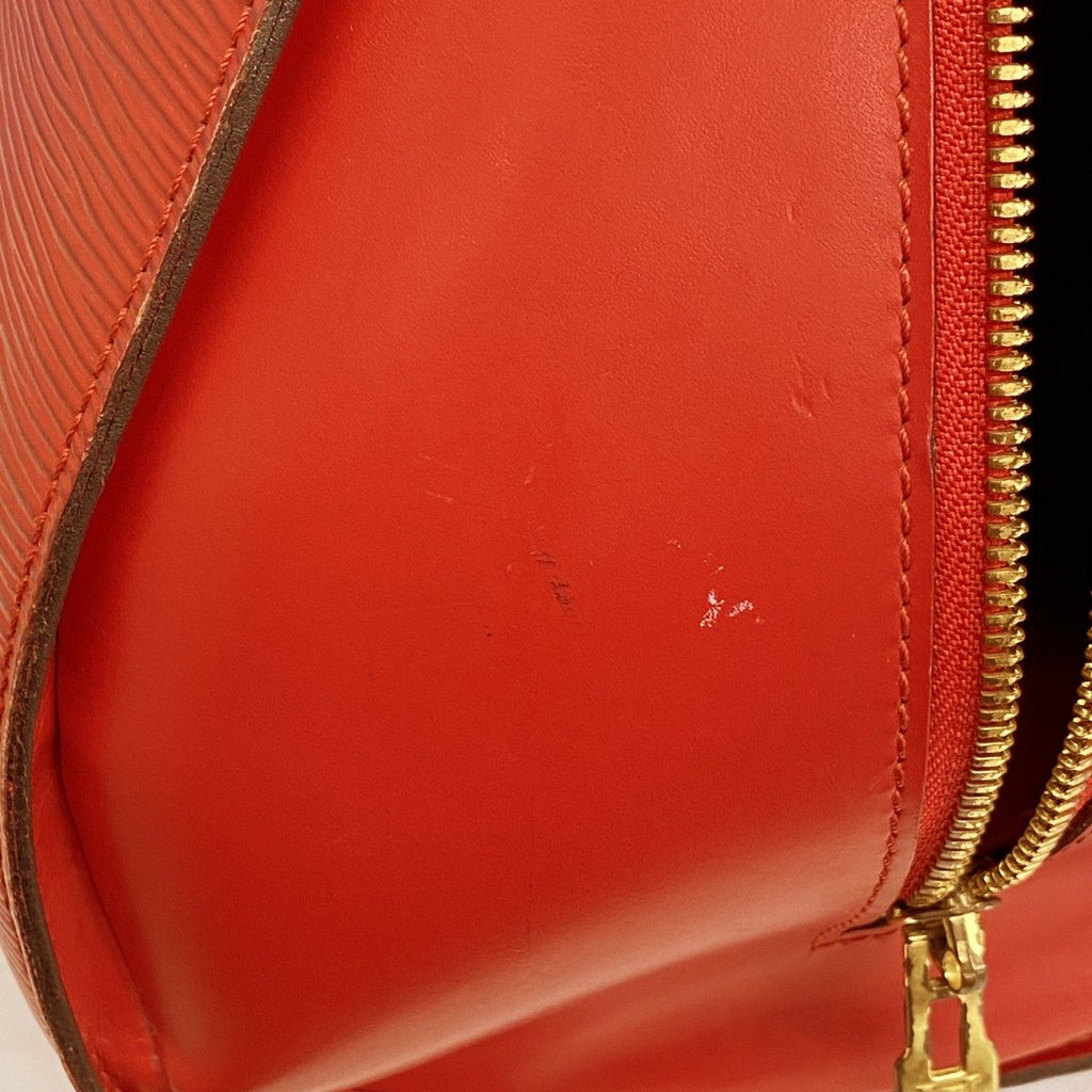 Louis Vuitton Shoulder Bag Epi Solferino 45 Castilian — view 8