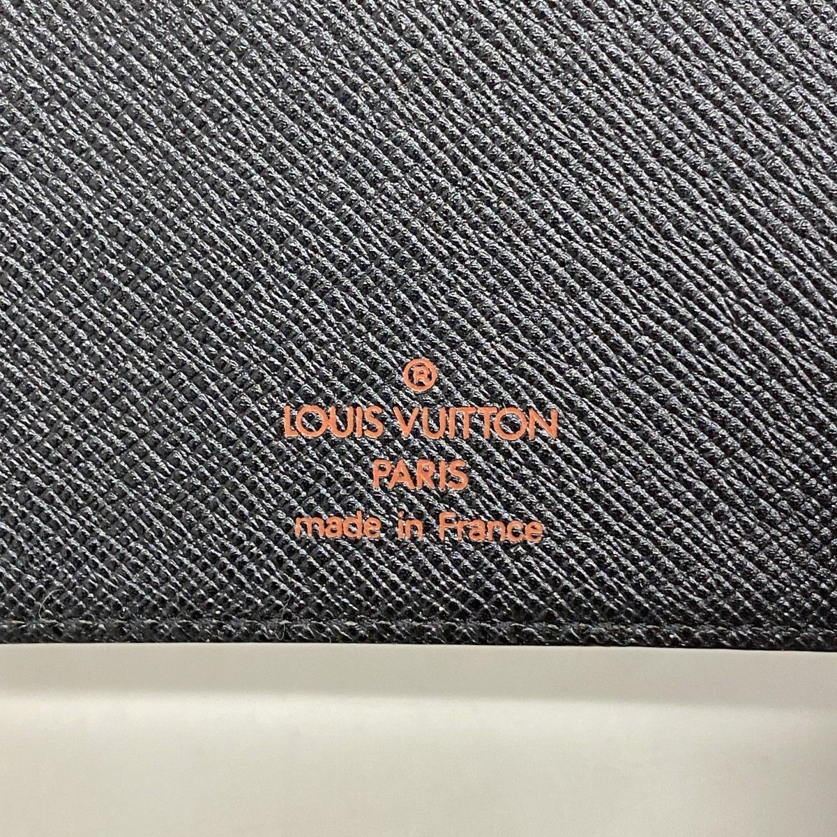 Louis Vuitton Notebook Cover Epi Agenda MM Noir — view 5