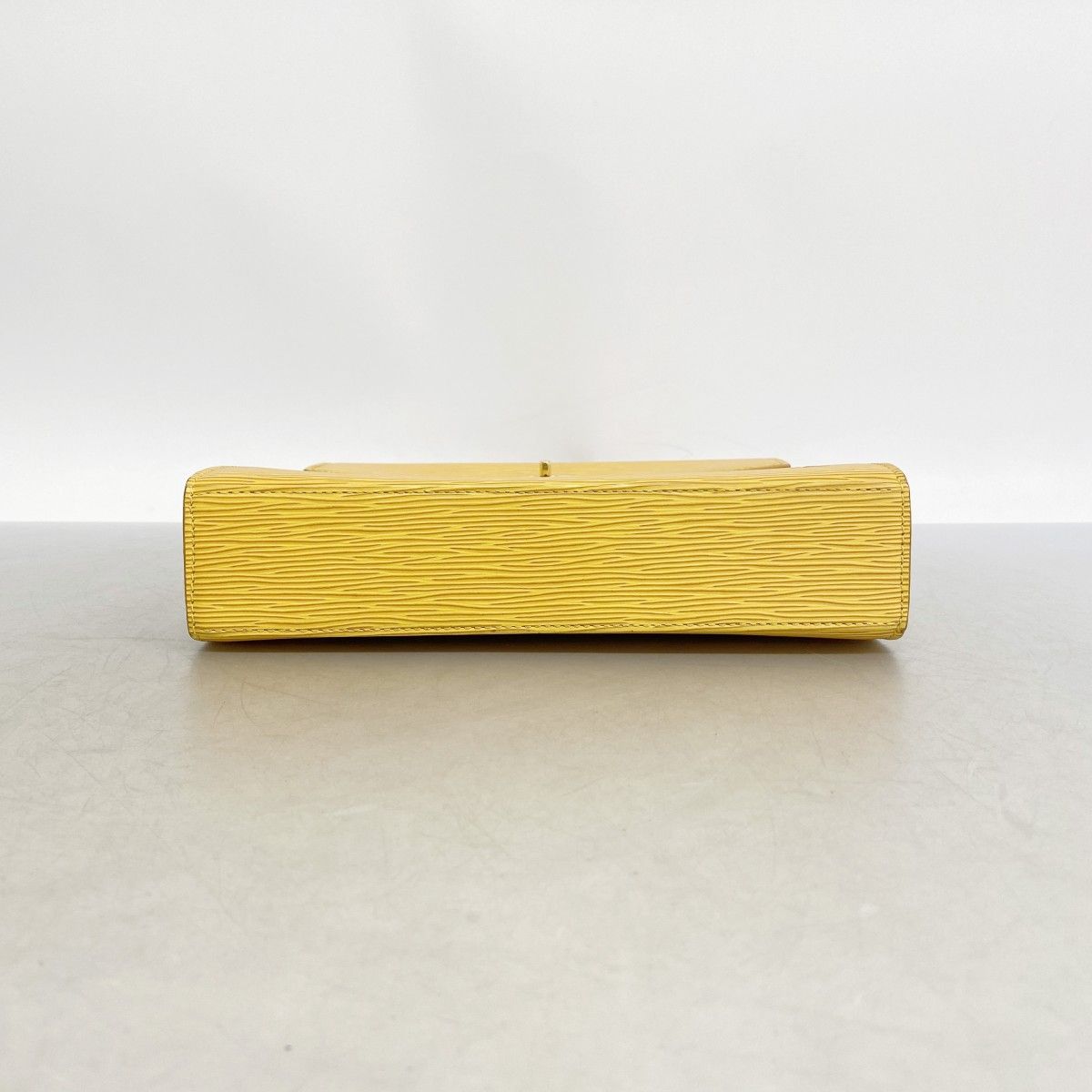 Louis Vuitton Handbag Epi Malesherbes Jaune — view 3