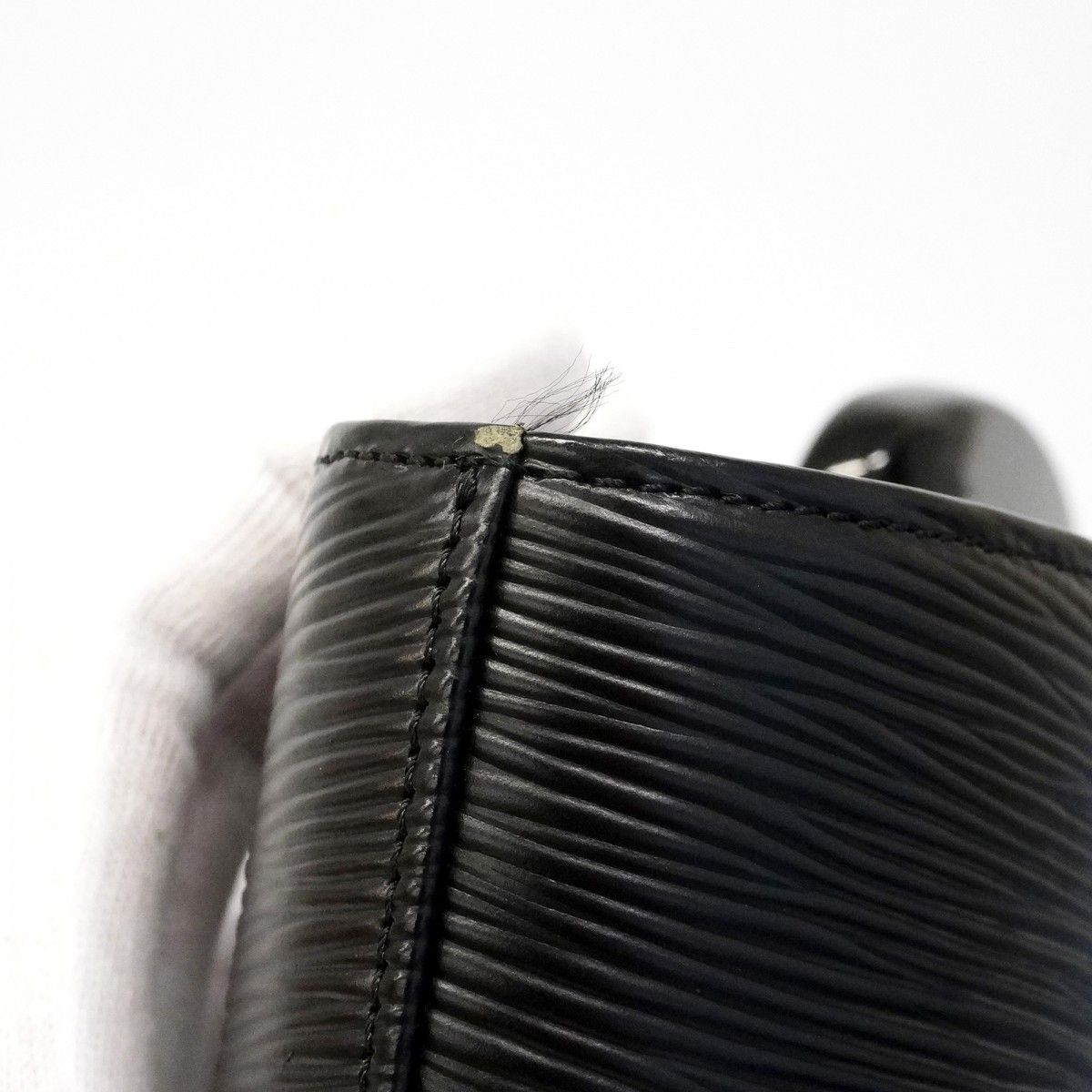 Louis Vuitton Handbag Epi Nocturne Noir — view 6