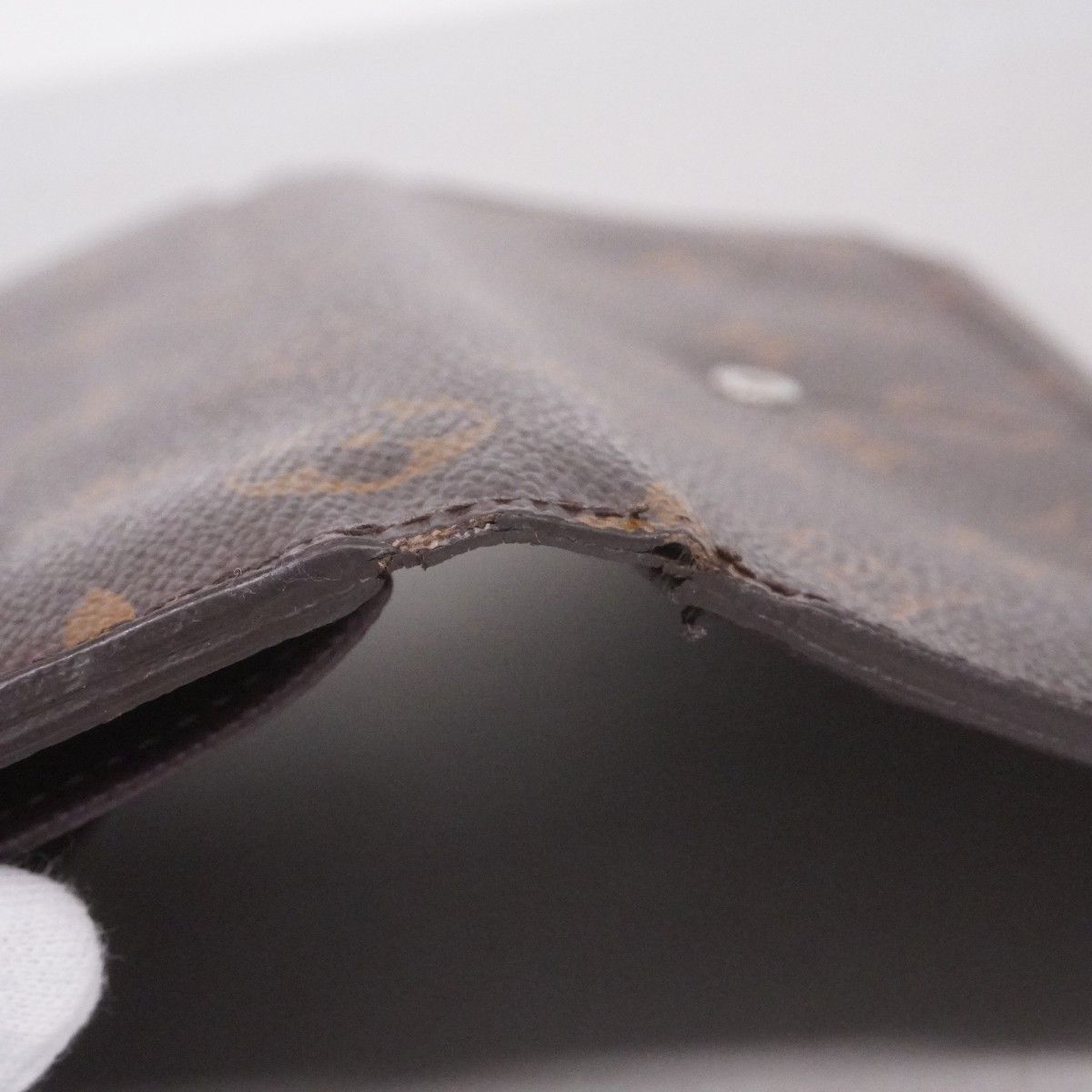 Louis Vuitton Trifold Wallet Monogram Epi Portefeuille Marie le Long Ketchu — view 8