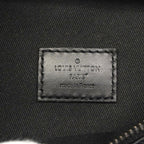 Louis Vuitton Belt Bag Monogram Eclipse Discovery Black — view 5