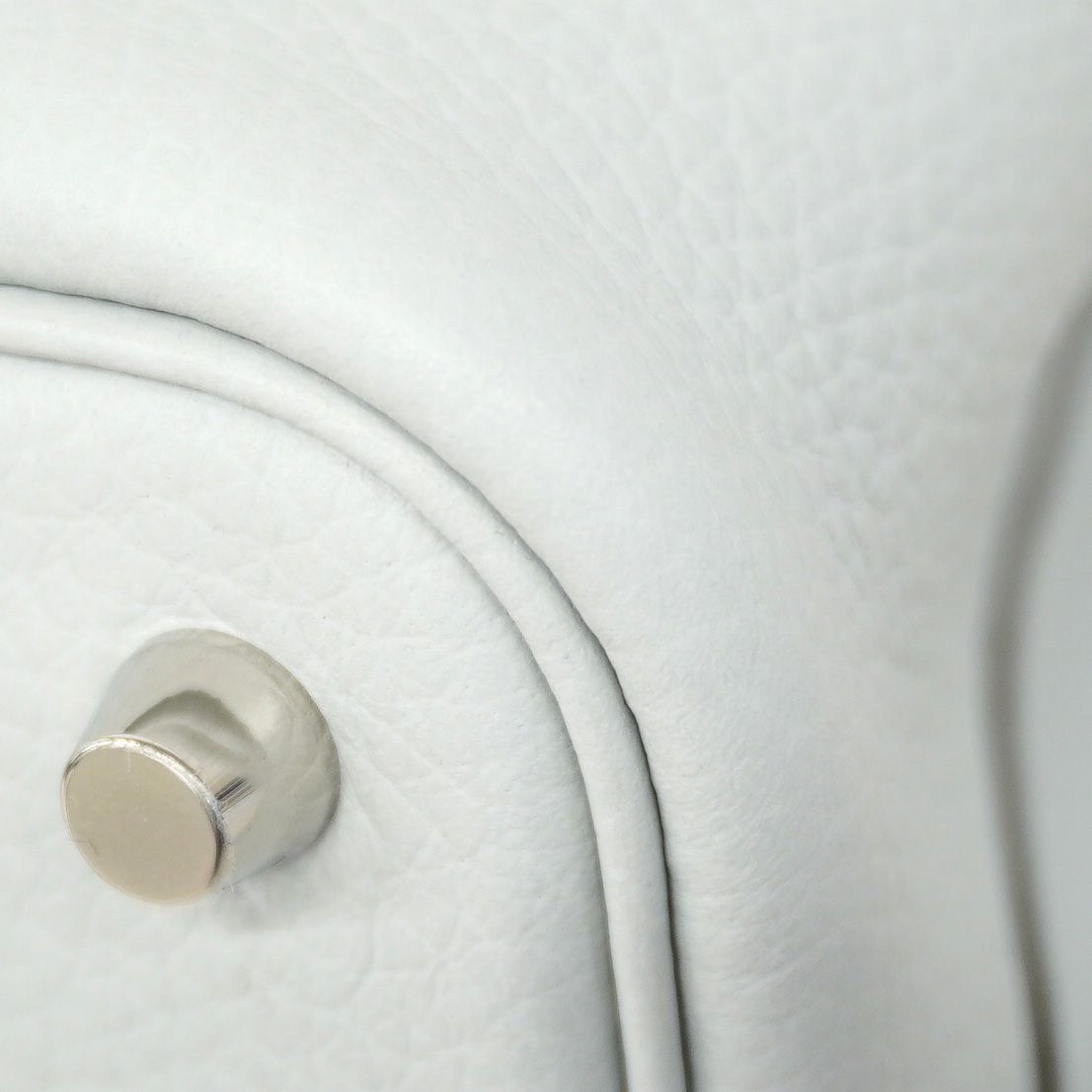 Hermes Handbag Picotin Lock PM Taurillon Clemence Blue Pale Silver — view 6