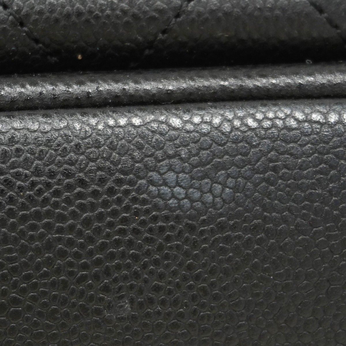 Chanel Shoulder Bag Quilted Caviar Leather Black Champagne Gold — view 9