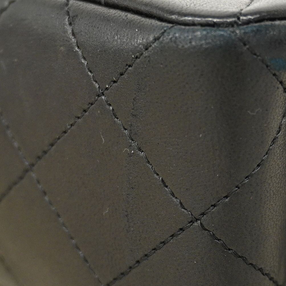 Chanel Shoulder Bag Quilted Lambskin Black Gold — view 7