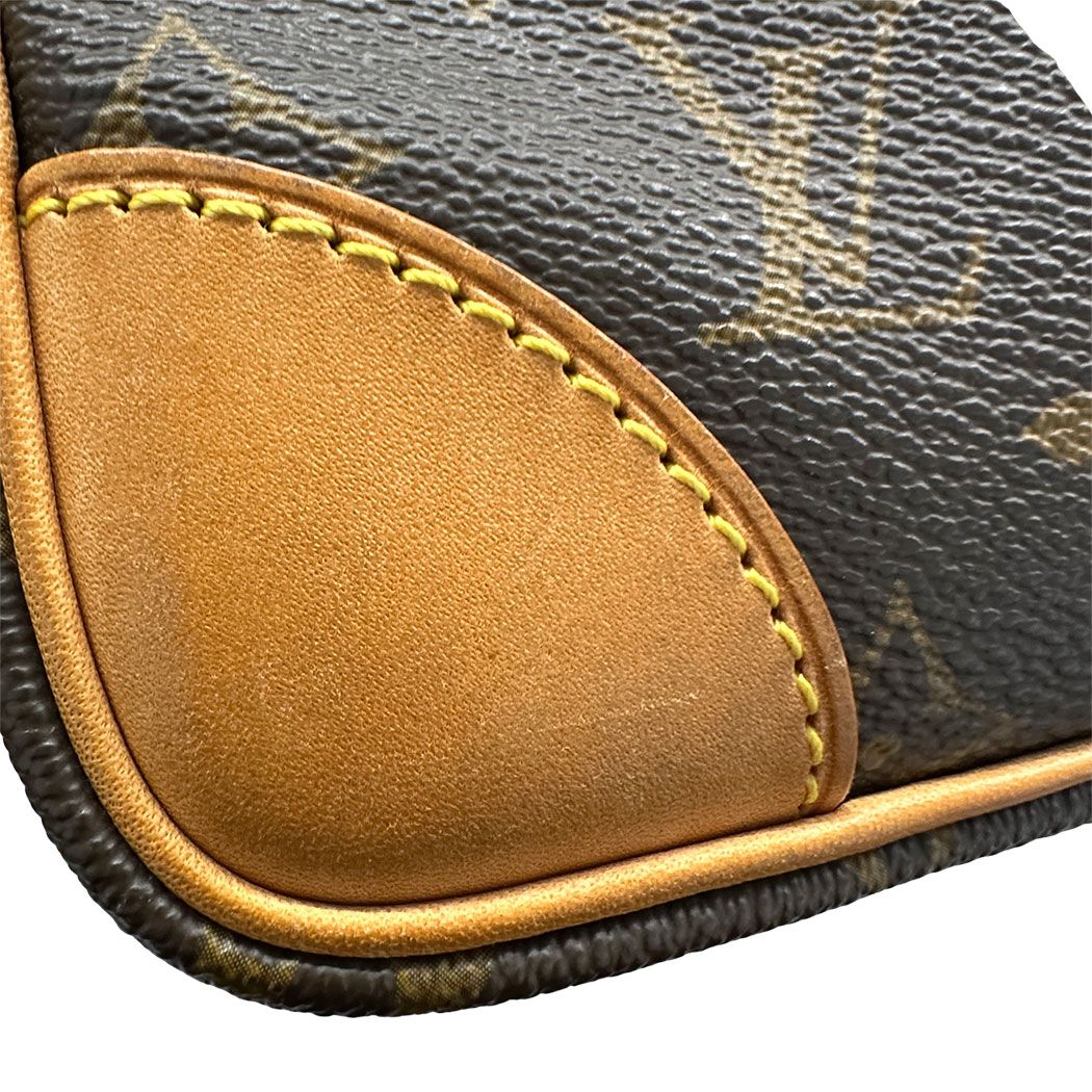 Louis Vuitton Shoulder Bag Monogram Canvas Trocadero PM Brown — view 5