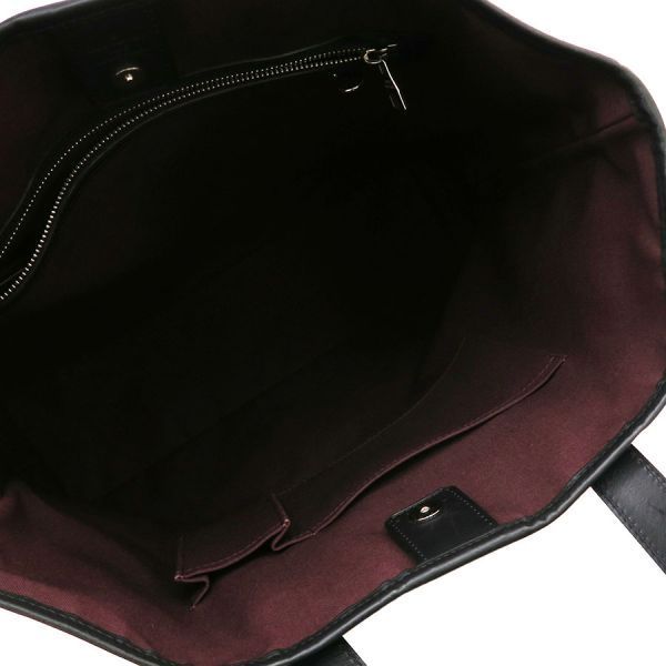 Louis Vuitton Monogram Davis Crossbody — view 2