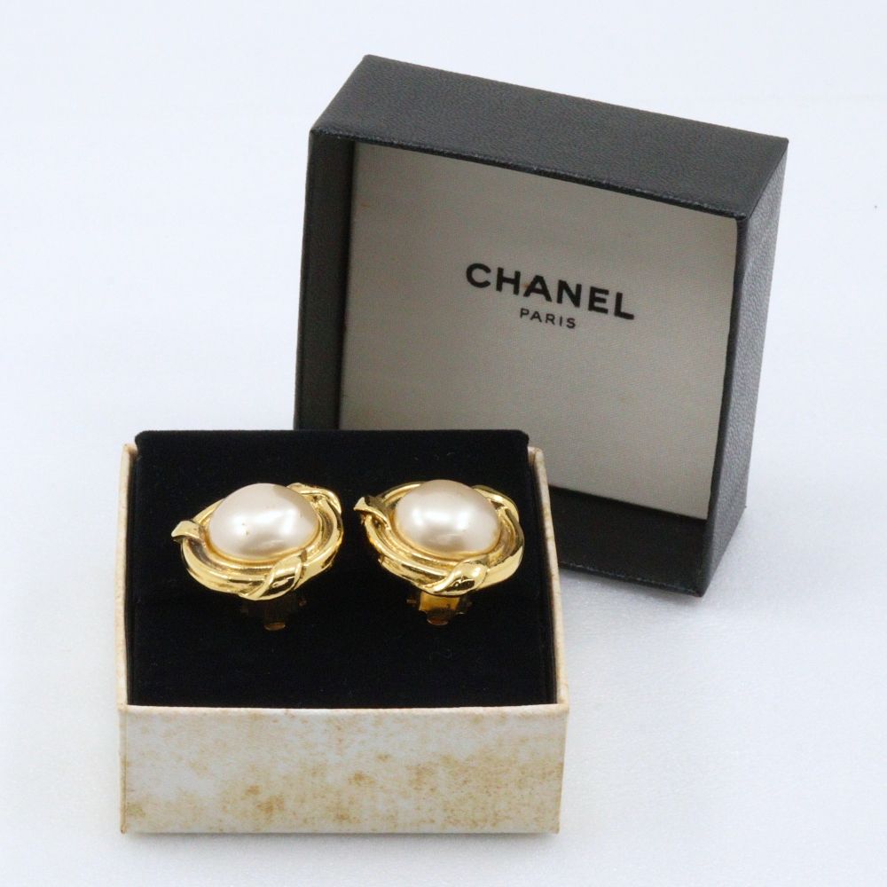 Chanel Vintage Gold Plated Faux Pearl Earrings — view 9